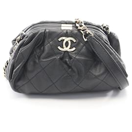 Borsa a tracolla Chanel Matelassé in agnello