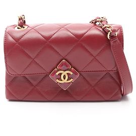 Borsa a tracolla Chanel Matelassé Small in Bordeaux