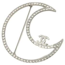 Spilla Chanel in cristalli argentati