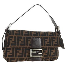 FENDI Zucca Canvas Mamma Baguette Shoulder Bag Black Brown Auth 188756SAM