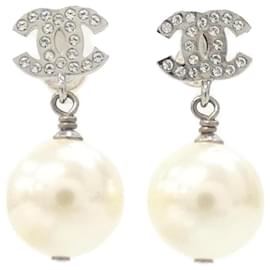 Orecchini a lobo Chanel 36138 Argento e Bianco