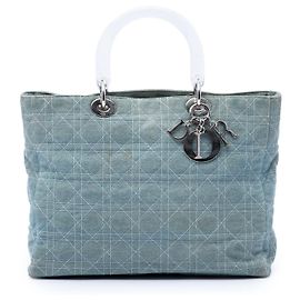 Lady Dior in denim blu grande con manici in acrilico Cannage di Dior