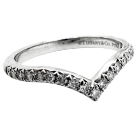 Tiffany & Co. Soleste V-Band Ring