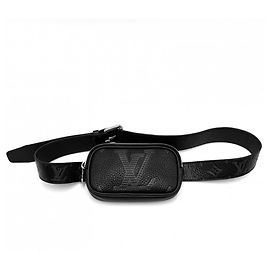 Sac banane pour homme Louis Vuitton en cuir noir