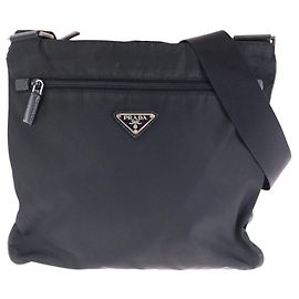 Prada Nylon Tessuto Schultertasche mit Dreieck-Logo