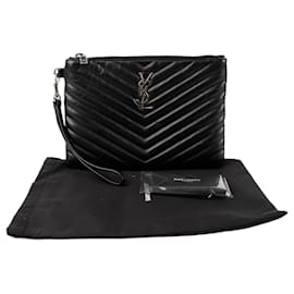 Clutch Monogram - Saint Laurent