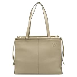Borsa Tote Loewe Leather Cushion Medium Anagram