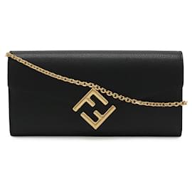 Clutch portafoglio Fendi in pelle con catena FF Diamond