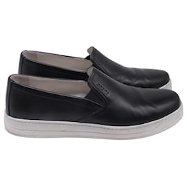 Sneakers slip-on Prada Sport in pelle nera