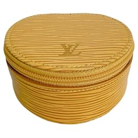 Pochette et boîte à bijoux en cuir Epi Louis Vuitton