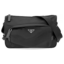Borsa a tracolla in nylon nero Prada