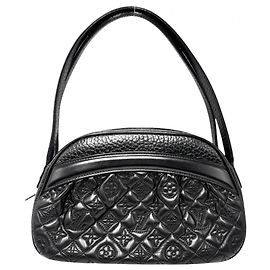 Louis Vuitton Monogram Vienna Clara Schultertasche für Damen