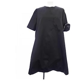Vestido de Re-Nylon Prada