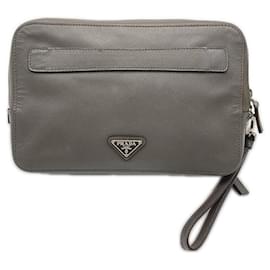 Clutch in pelle Saffiano Prada