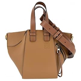Bolsa de ombro compacta Hammock para mulher Loewe