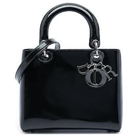 Lady Dior in vernice nero, misura Medium