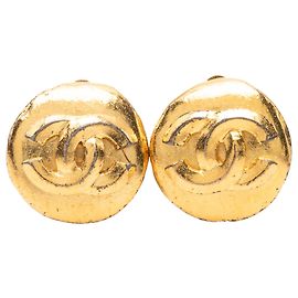 Orecchini Chanel Gold CC placcati oro tondi con clip