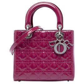 Lady Dior Cannage aus Lackleder in Pink, Größe Medium