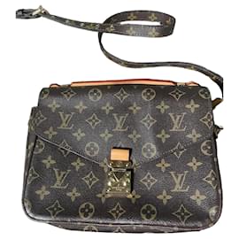 Louis Vuitton Borsa a tracolla Monogram