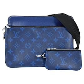 Borsa a tracolla Louis Vuitton Taigarama Trio Messenger