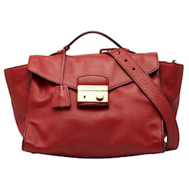 Borsa a mano e borsa a tracolla in pelle rossa Prada