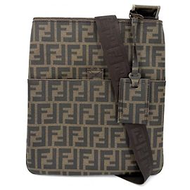 Borsa a tracolla Fendi Mamma Bucket