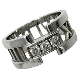 Anello Atlas Open di Tiffany & Co. in oro bianco 18K