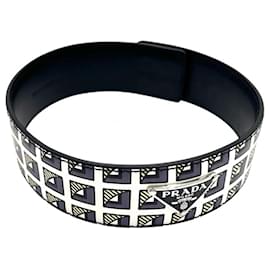 Collana choker in pelle Prada
