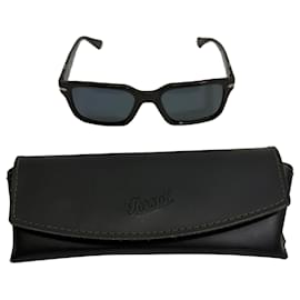 Persol PO3378S Loris Sonnenbrille mit ovaler Fassung aus braunem Schildpatt-Acetat