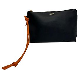 Pochette Loewe T-Knot in pelle nera