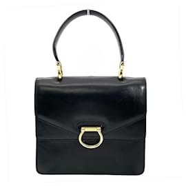 Céline Borsa in pelle nera Celine