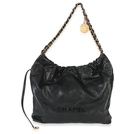 Borsa Hobo Chanel 22 in Caviar Trapuntato So Black