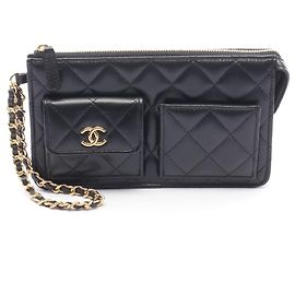 Clutch Chanel Matelassé in pelle di vitello granulata