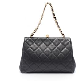 Borsa Matelassé Chanel in pelle di vitello martellata nera