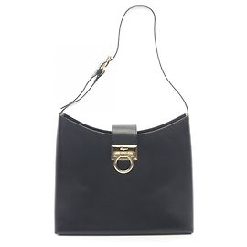 Borsa a tracolla in pelle nera Salvatore Ferragamo Gancini