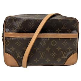 Borsa a tracolla Louis Vuitton Trocadero 27 in tela Monogram