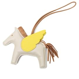 Hermès White Milo Lambskin and Swift Grigri Rodeo Pegase Bag Charm MM