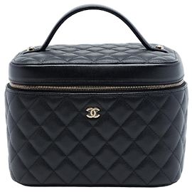 Beauty case Chanel Black Medium CC Quilted Caviar