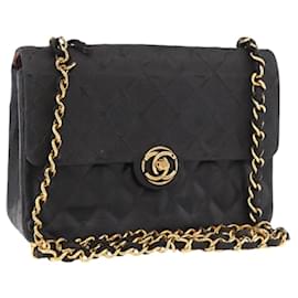 CHANEL Matelasse Chain Shoulder Bag Leather Black Gold CC Auth 188806