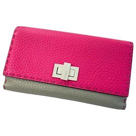 FENDI Selleria Peekaboo Hand-Stitched Long Wallet