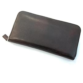 Cartera larga de cuero Saffiano Prada