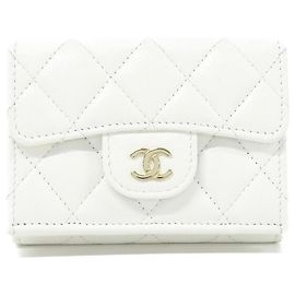Cartera Chanel Timeless Classic Line AP0230