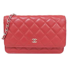 Portafoglio con catena Chanel Timeless Classic