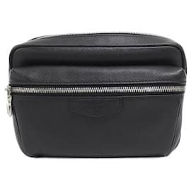 Borsa a tracolla Louis Vuitton Taiga Bumbag Outdoor
