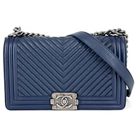 Borsa a tracolla in pelle blu navy Chanel