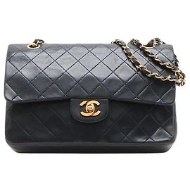 Chanel Borsa Classic Double Flap vintage in media pelle di agnello blu navy scuro