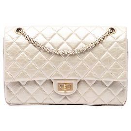 Chanel Reissue 2.55 Double Flap 226 in pelle di vitello invecchiata metallizzata trapuntata oro