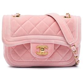 Chanel Mini Flap in velluto trapuntato rosa con doppia chiusura