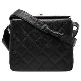 Borsa Chanel Black CC trapuntata in caviar con fibbia scolpita