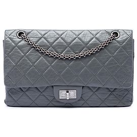 Chanel Reissue 2.55 Double Flap 227 em couro de vitelo envelhecido matelassê cinza